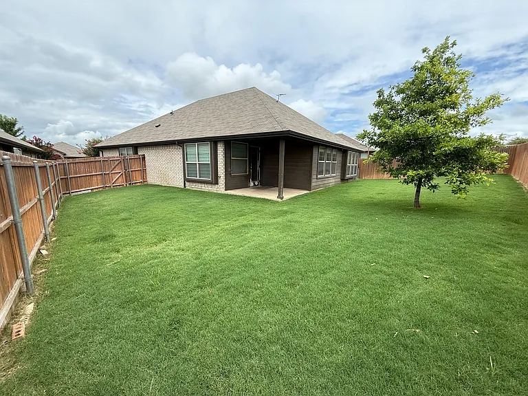 2517 Hadley St — Photo 25