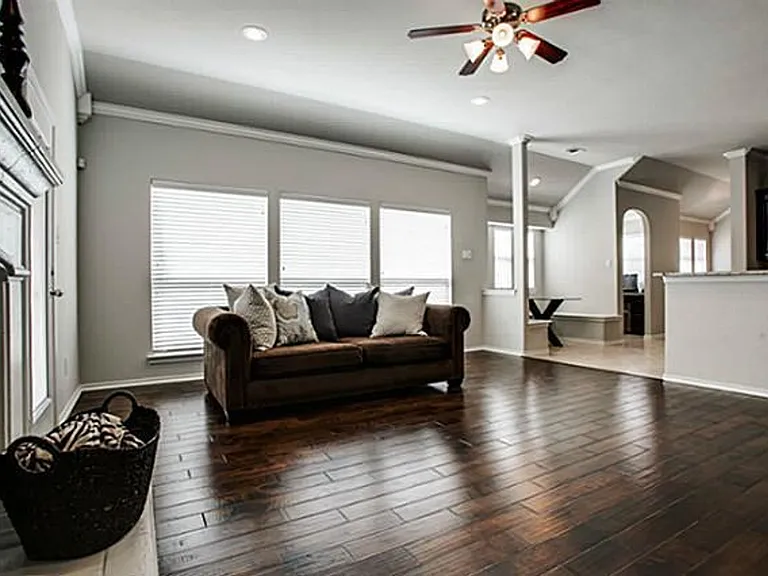 8928 Manana St — Photo 12