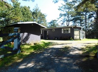 42385 Parkwood Dr, Pt Orford, OR 97465