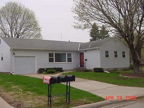 1st image of 302 N 19th St