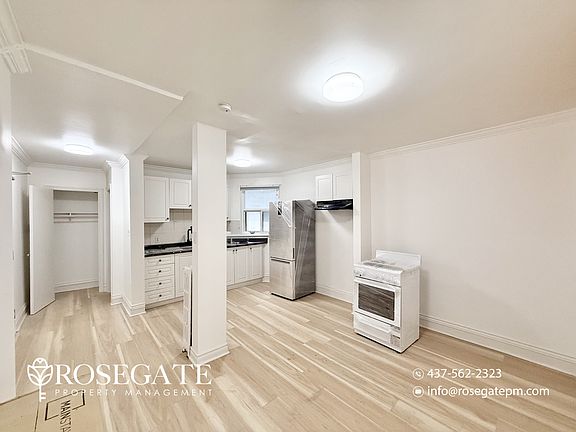 5th image of 113 Vaughan Rd #1