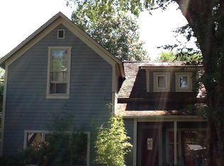 84 Dewey St, Ashland, OR