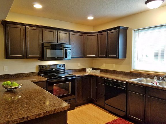 4th image of 1200 Delaney Ct