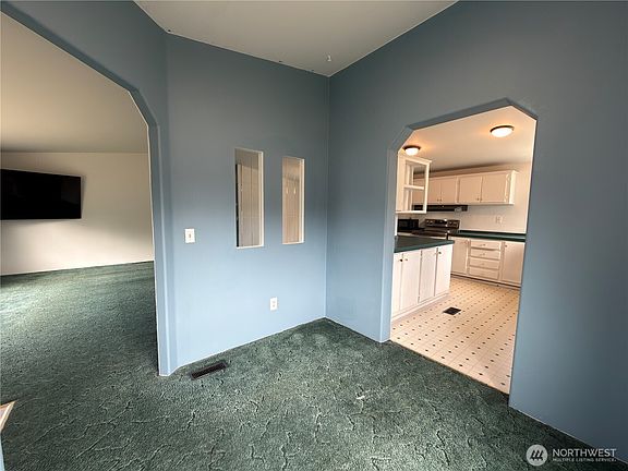 4th image of 1704 S Delores Place