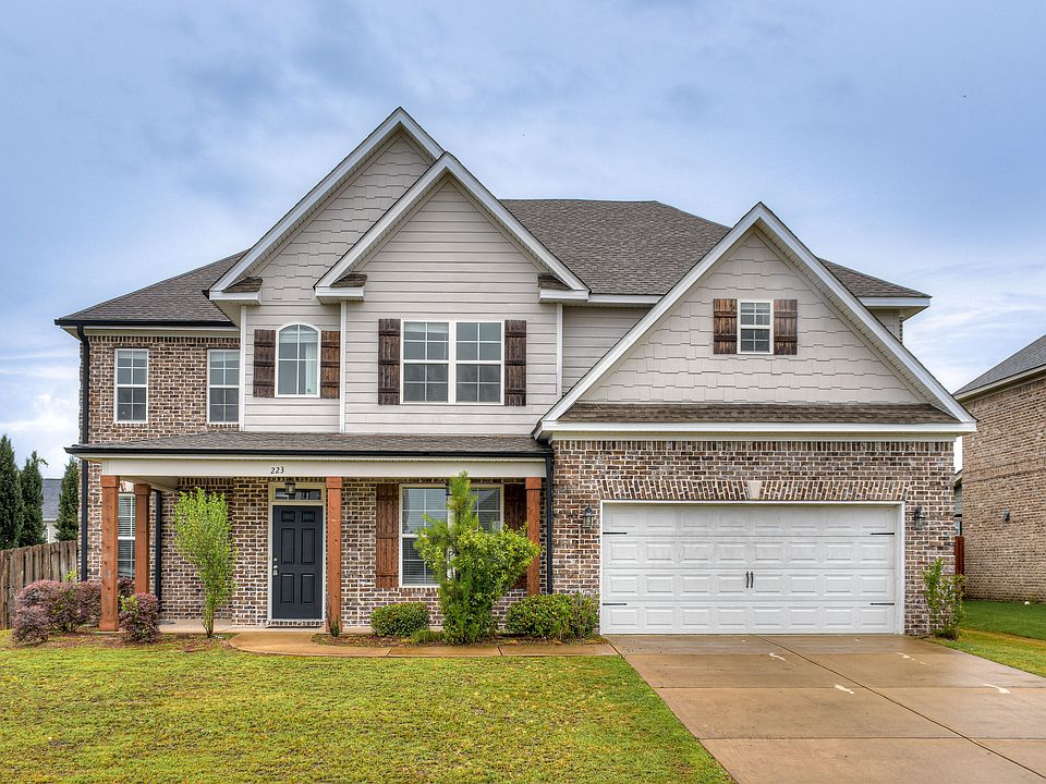 1st image of 223 Callahan Dr