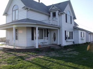 1090 245th Pl, Pella, IA 50219
