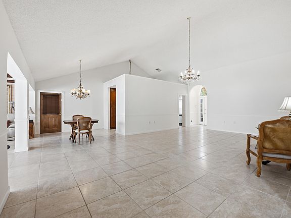 5th image of 2319 Saratoga Bay Drive