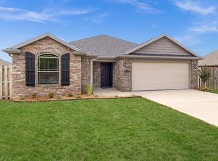 4306 W Baltimore Dr, Rogers, AR 72758