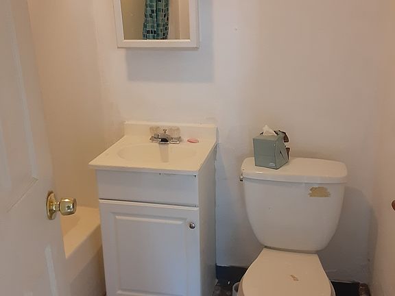 4th image of 42 Homestead Ave #3E