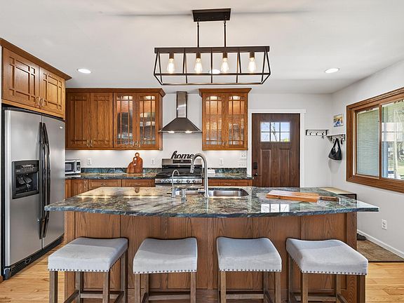 5th image of 6016 Cherrywood Rd