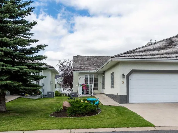 3 NE Strathmore Lakes Bay, Strathmore, AB T1P 1L8