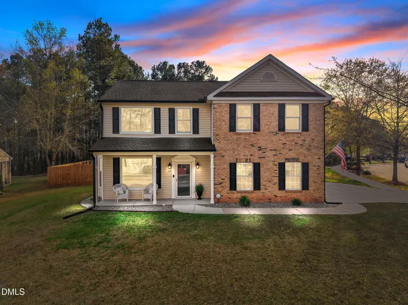 337 Texanna Way, Holly Springs, NC 27540