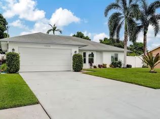 1305 Granada Blvd, Naples, FL 34103