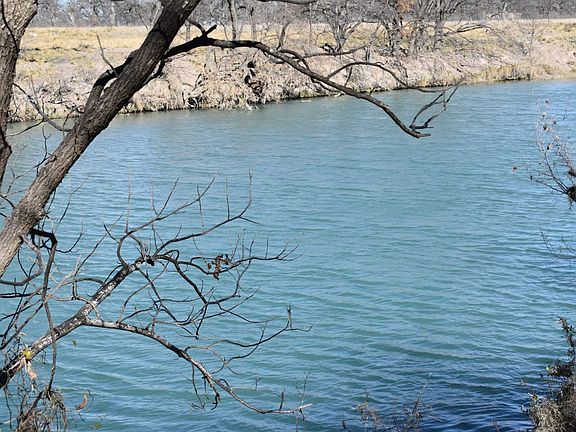 2nd image of 123 Camino Rio St