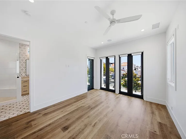 515 Jasmine Ave — Photo 15