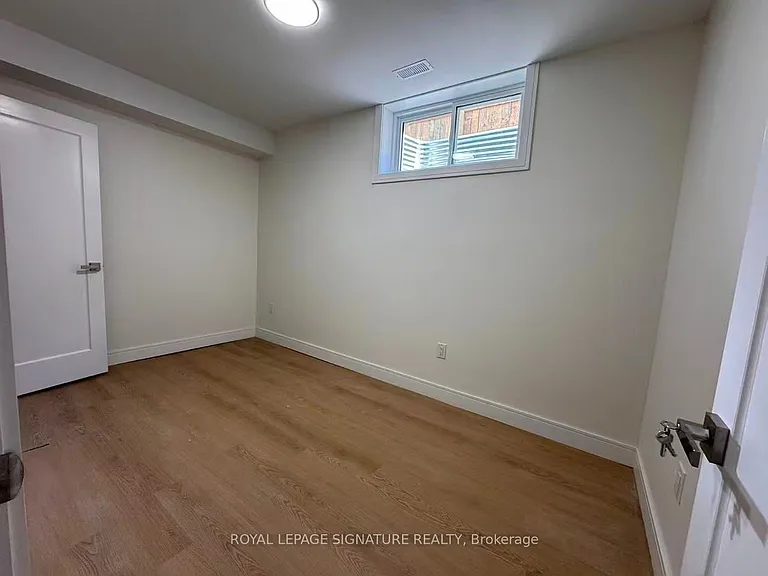 53 Bishop Ave #2 — Photo 11