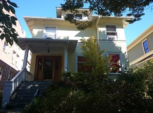 938 19th Ave E, Seattle, WA 98112