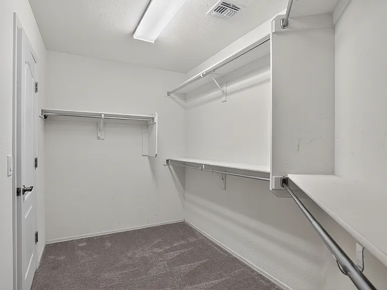 15772 W Shaw Butte Dr — Photo 11