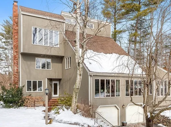 191 Hay Meadow Rd, North Andover, MA 01845