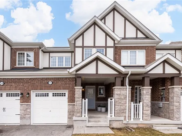 137 McMonies Dr, Hamilton, ON L8B 0A6