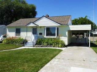 4727 N Elm St, Spokane, WA 99205