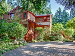 6800 NE Ralston Rd, Bainbridge Island, WA 98110