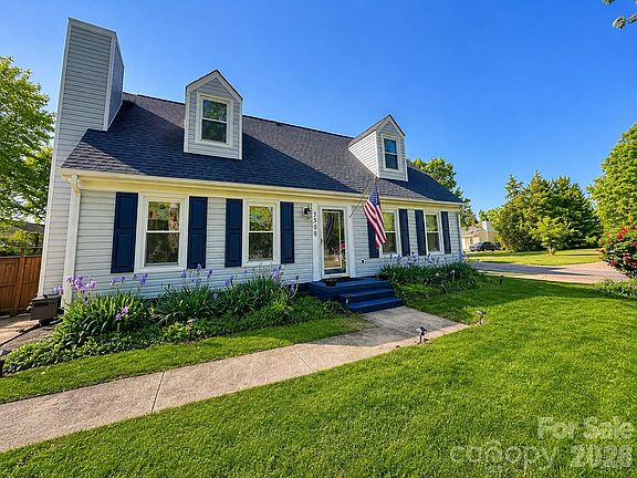 2nd image of 7506 Lancashire Dr