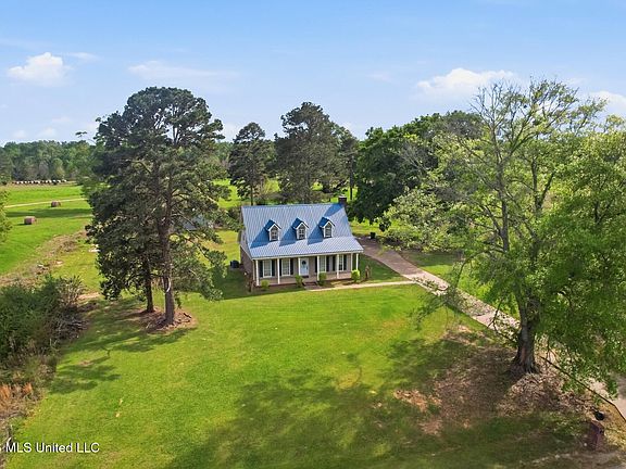 3rd image of 3019 Volley Campbell Rd