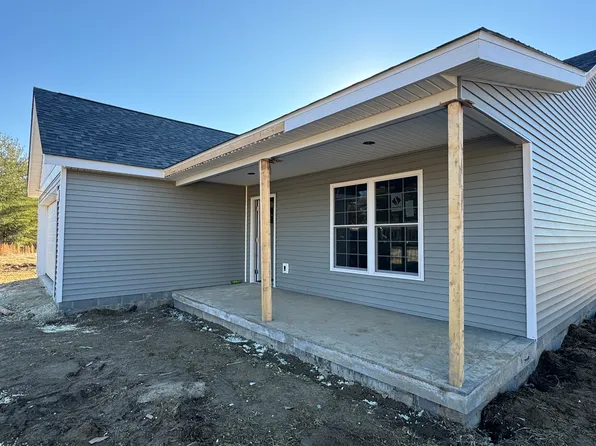 701 W Choctaw Trl, Greensburg, IN 47240