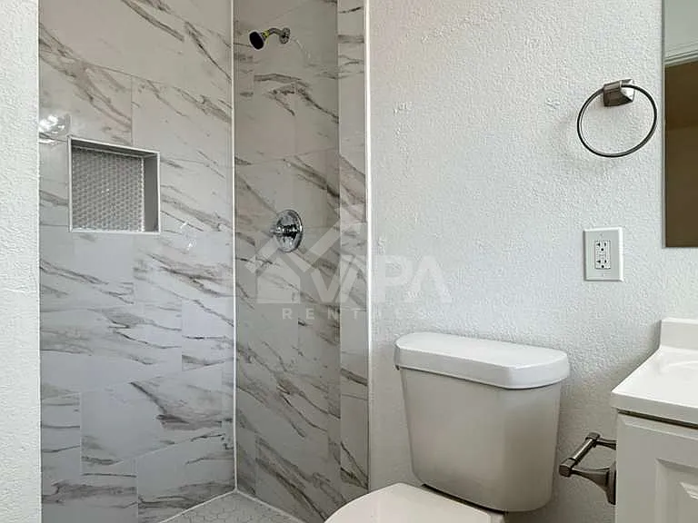 339 Brettonwood Dr — Photo 14