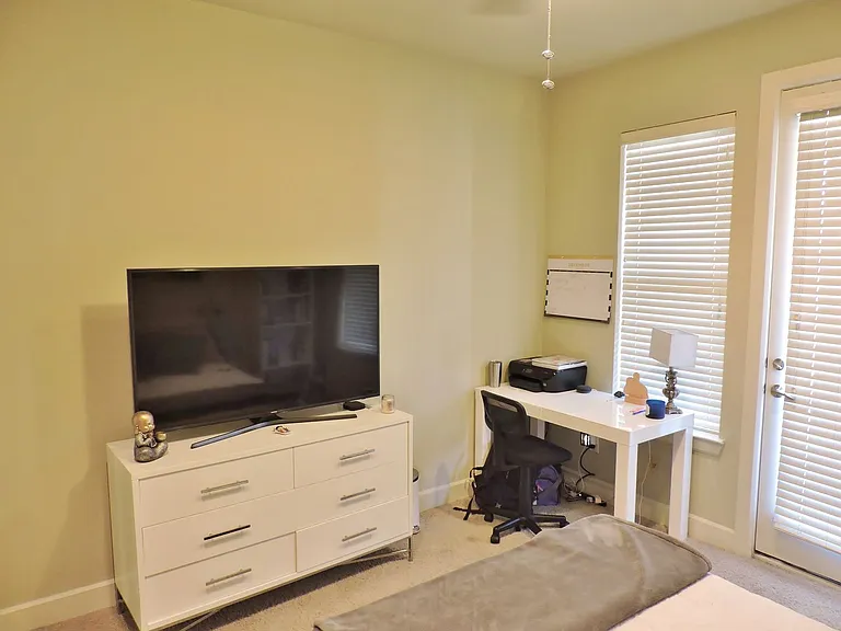2800 Sandage Ave #303 — Photo 21