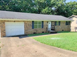 530 Las Lomas Dr, Chattanooga, TN 37421