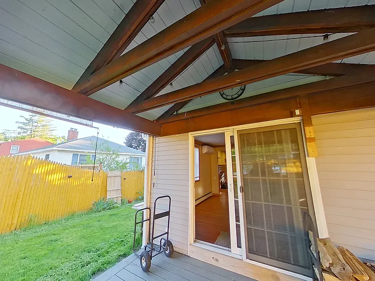 43 Mission Ave — Photo 23