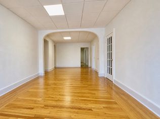 327 5th Ave #E, Troy, NY 12182
