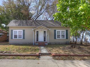 1724 S Wall Ave, Joplin, MO 64804