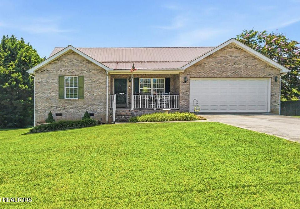 1st image of 192 Acorn Dr