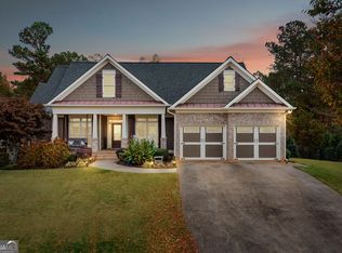 23 Waterstone Dr SE, Cartersville, GA 30121