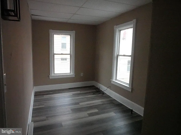 707 Wood Ave #1 — Photo 10