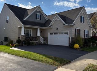 509 Brookshire Dr, Lancaster, PA 17601