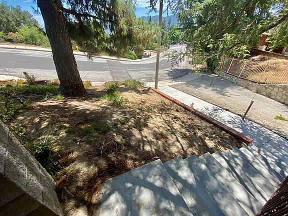 2nd image of 2823 Willowhaven Dr