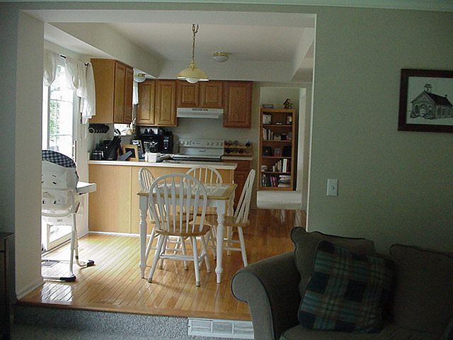 2nd image of 43310 Silverwood Dr #6