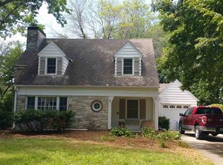 221 Kensington Dr, Madison, WI 53704