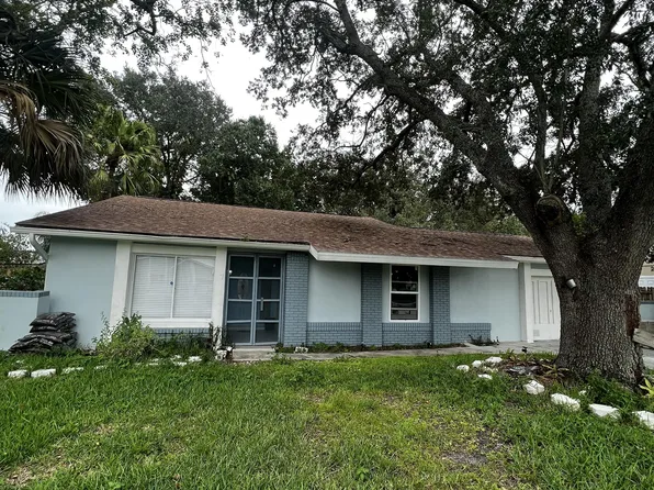 7 Chip Ct, Kissimmee, FL 34759