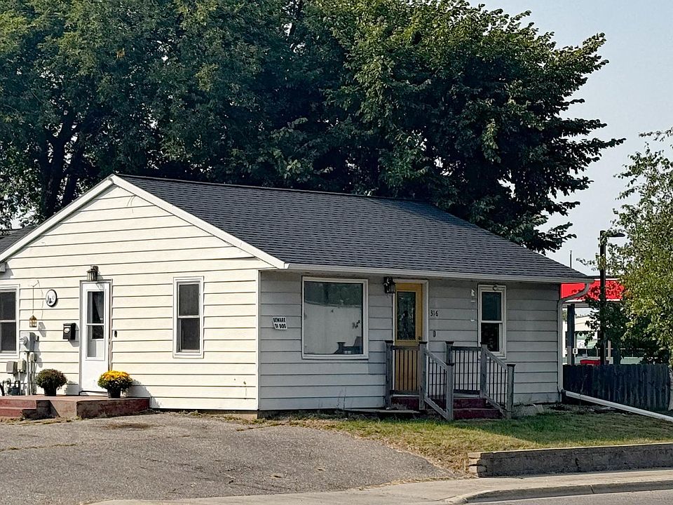 1st image of 316 Nokomis St