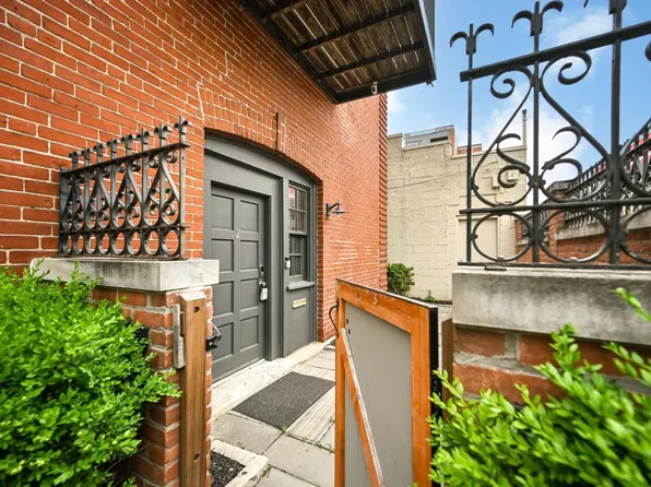 1442 North Franklin PLACE #2, Milwaukee, WI 53202