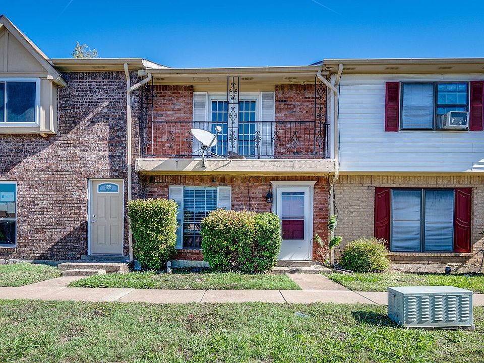 1st image of 19 E Creek Ln #17