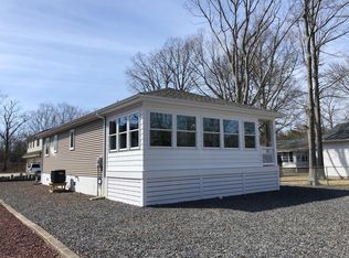 109 W Main St, Rio Grande, NJ 08242