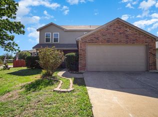 9701 Stoney Bridge Rd, Fort Worth, TX 76108