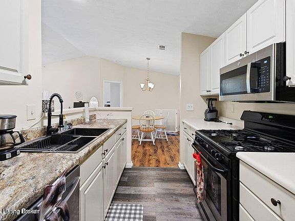 4th image of 3507 Lennox View Ct Unit 312