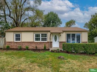 4186 S 61st St, Omaha, NE 68117